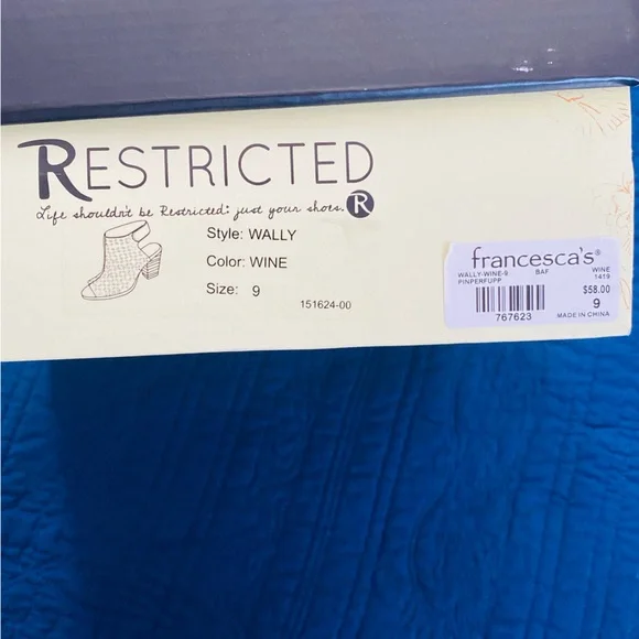Restricted Heels BNWT - Picture 5 of 6